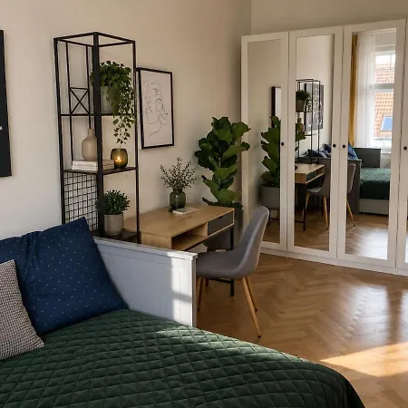 Elegant 75 M2 With Vltava River Views *